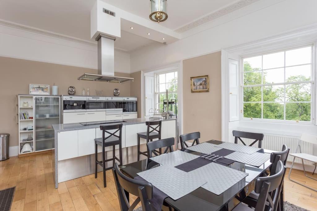 Prime Edinburgh City Centre - 4 Bed Penthouse Экстерьер фото