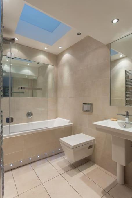 Prime Edinburgh City Centre - 4 Bed Penthouse Экстерьер фото